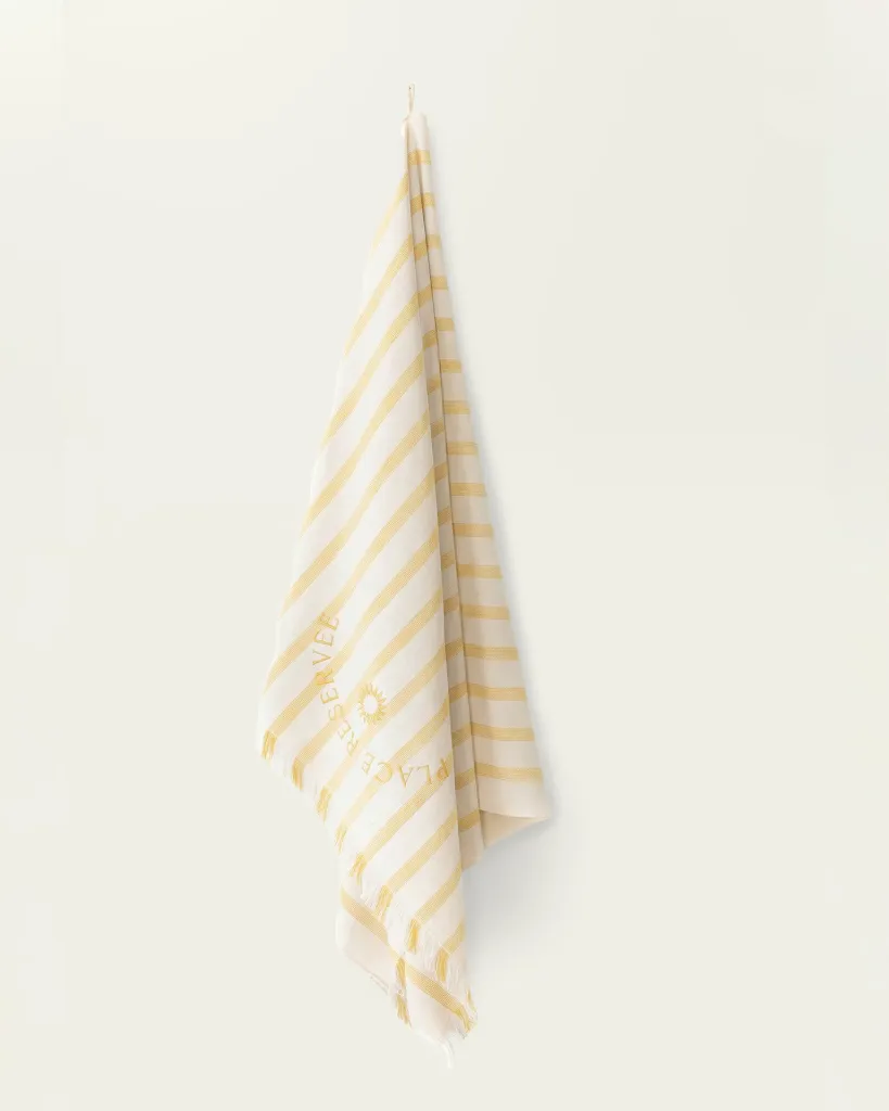 strandlaken-holiday-towel-gold-9.webp